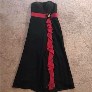 Long black and red gown. Excellent condition